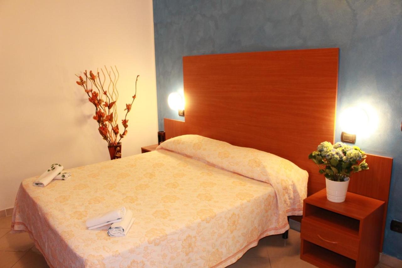 Hotel Nettuno 몬테카티니테르메 외부 사진
