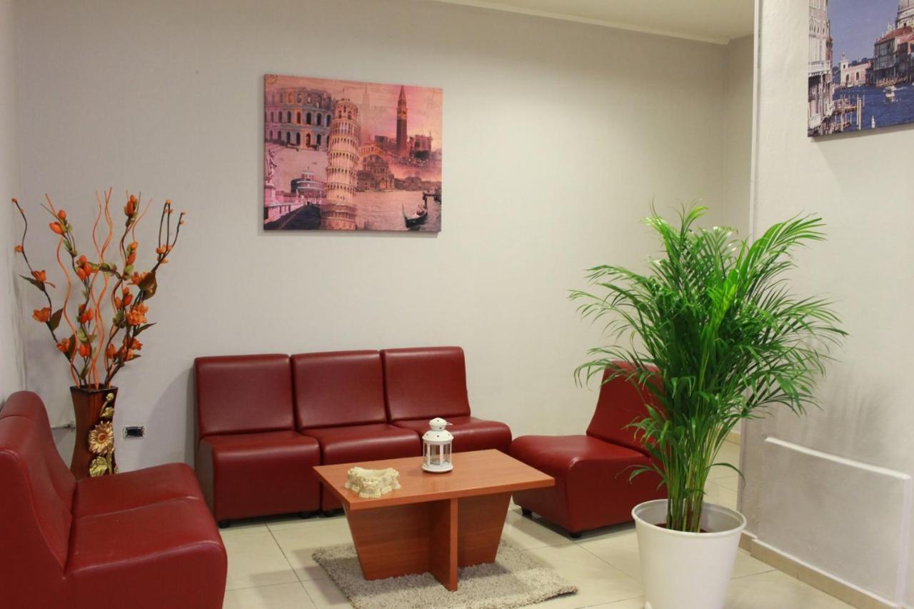 Hotel Nettuno 몬테카티니테르메 외부 사진