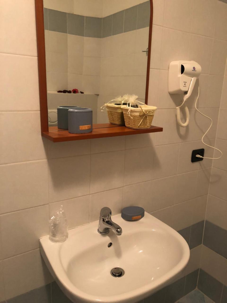 Hotel Nettuno 몬테카티니테르메 외부 사진